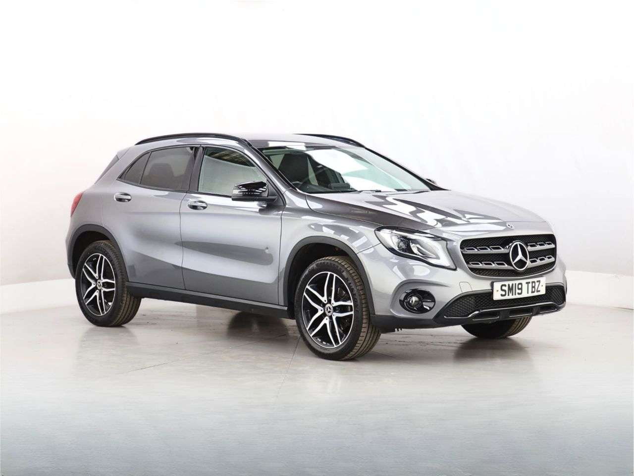 A 2019 MERCEDES-BENZ GLA CLASS 1.6 GLA180 Urban Edition SUV 5dr Petrol Manual Euro 6 (s/s) (122 ps) A 2019 MERCEDES-BENZ GLA CLASS 1.6 GLA180 Urban Edition SUV 5dr Petrol Manual Euro 6 (s/s) (122 ps)