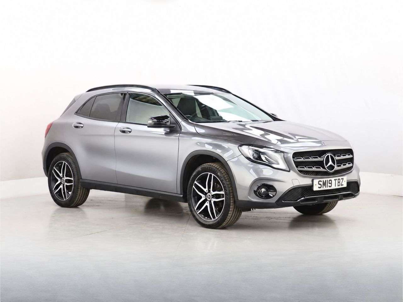 A 2019 MERCEDES-BENZ GLA CLASS 1.6 GLA180 Urban Edition SUV 5dr Petrol Manual Euro 6 (s/s) (122 ps) A 2019 MERCEDES-BENZ GLA CLASS 1.6 GLA180 Urban Edition SUV 5dr Petrol Manual Euro 6 (s/s) (122 ps)