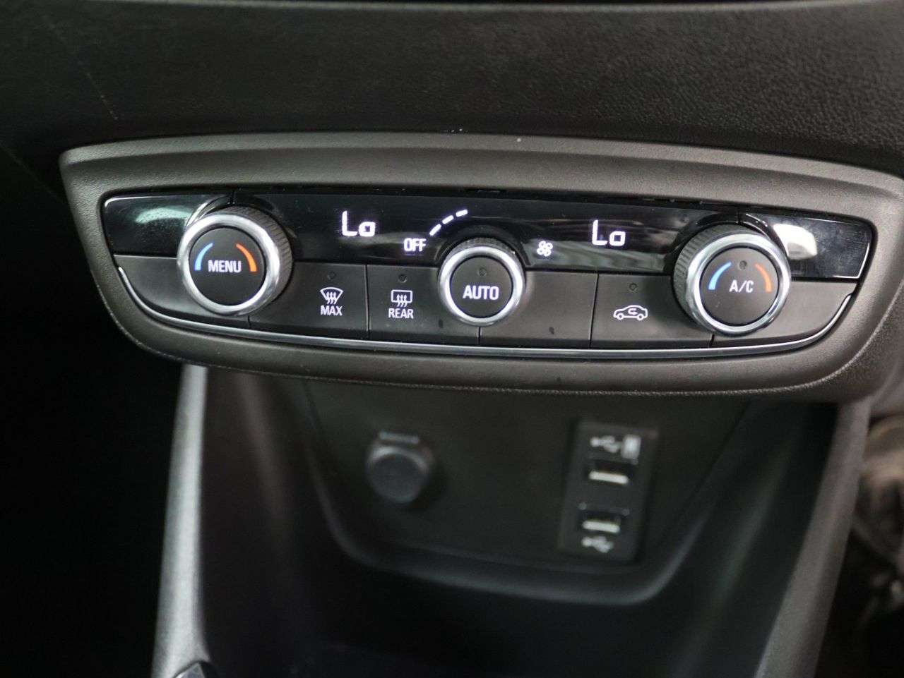 2019 VAUXHALL CROSSLAND X 2019 VAUXHALL CROSSLAND X