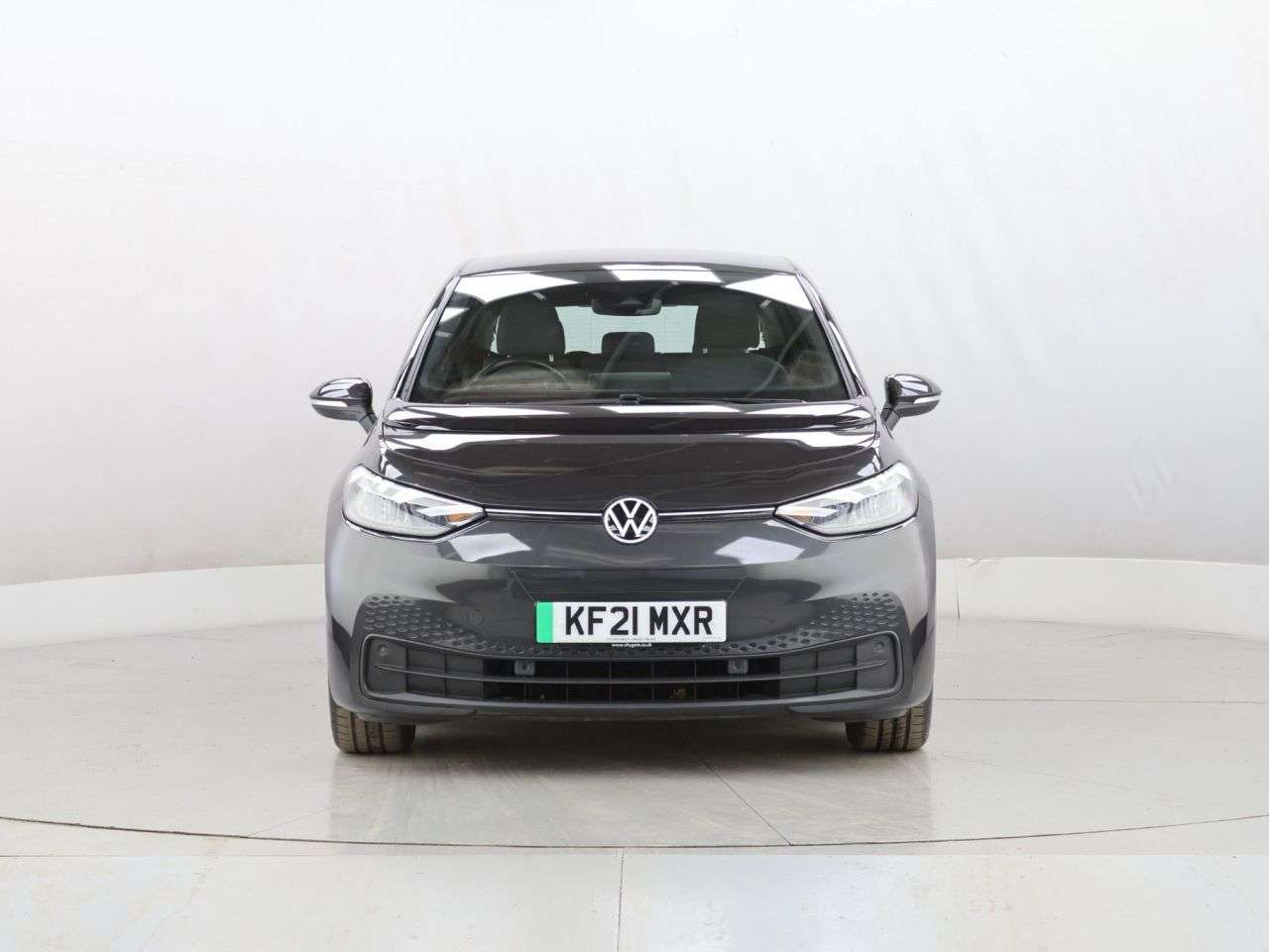 A 2021 VOLKSWAGEN ID3 Pro Performance 58kWh Life Hatchback 5dr Electric Auto (204 ps) A 2021 VOLKSWAGEN ID3 Pro Performance 58kWh Life Hatchback 5dr Electric Auto (204 ps)