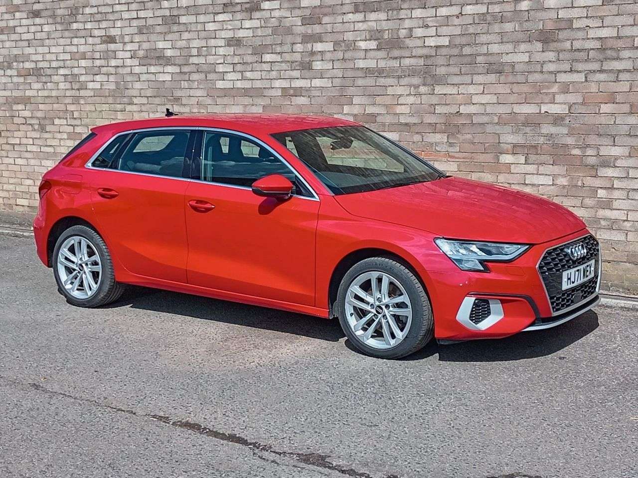 A 2021 AUDI A3 1.4 TFSIe 40 Sport Sportback 5dr Petrol Plug-in Hybrid S Tronic Euro 6 (s/s A 2021 AUDI A3 1.4 TFSIe 40 Sport Sportback 5dr Petrol Plug-in Hybrid S Tronic Euro 6 (s/s