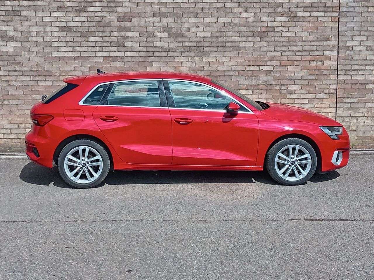 A 2021 AUDI A3 1.4 TFSIe 40 Sport Sportback 5dr Petrol Plug-in Hybrid S Tronic Euro 6 (s/s A 2021 AUDI A3 1.4 TFSIe 40 Sport Sportback 5dr Petrol Plug-in Hybrid S Tronic Euro 6 (s/s