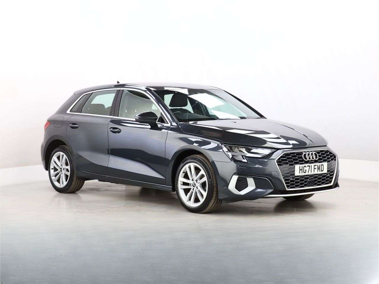 A 2022 AUDI A3 1.4 TFSIe 40 Sport Sportback 5dr Petrol Plug-in Hybrid S Tronic Euro 6 (s/s A 2022 AUDI A3 1.4 TFSIe 40 Sport Sportback 5dr Petrol Plug-in Hybrid S Tronic Euro 6 (s/s