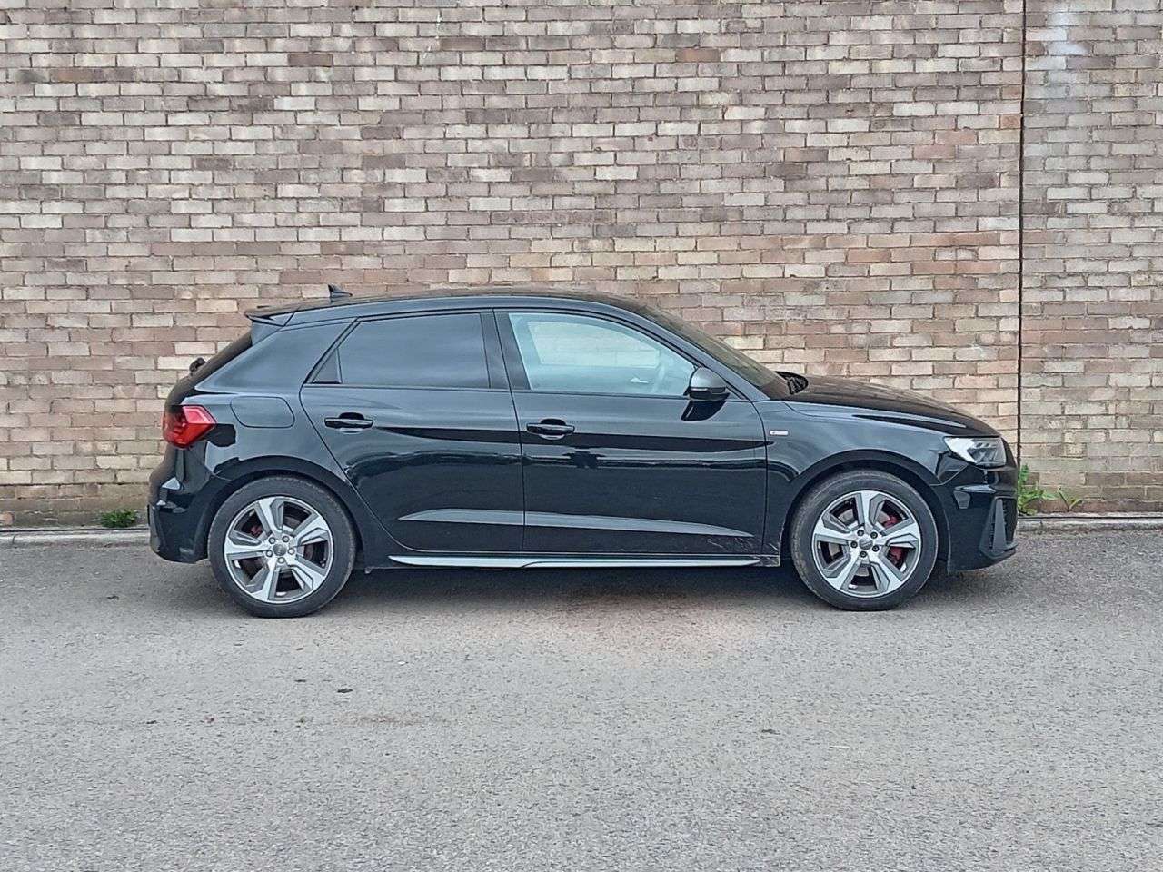 A 2020 AUDI A1 2.0 TFSI 40 S line Competition Sportback 5dr Petrol S Tronic Euro 6 (s/s) ( A 2020 AUDI A1 2.0 TFSI 40 S line Competition Sportback 5dr Petrol S Tronic Euro 6 (s/s) (
