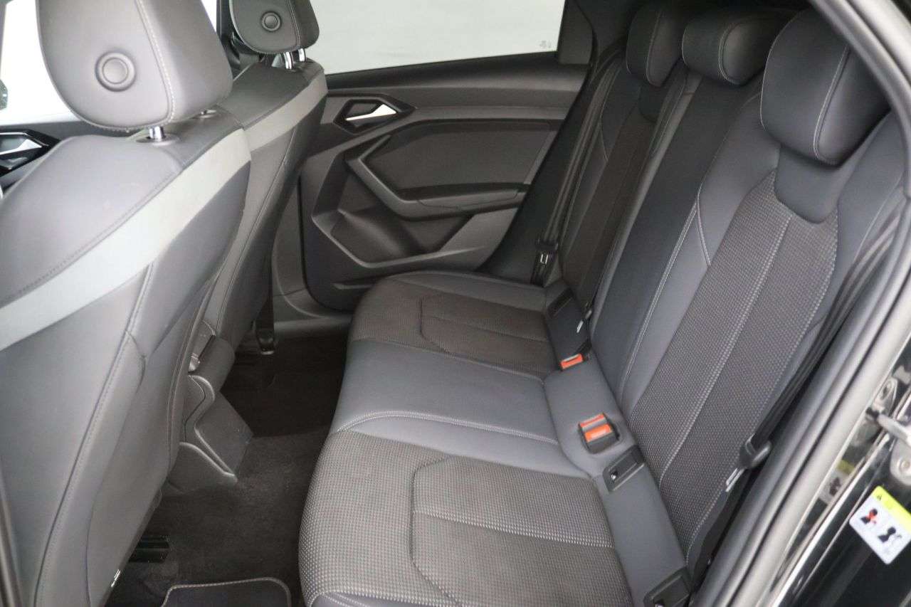 2020 AUDI A1 2020 AUDI A1