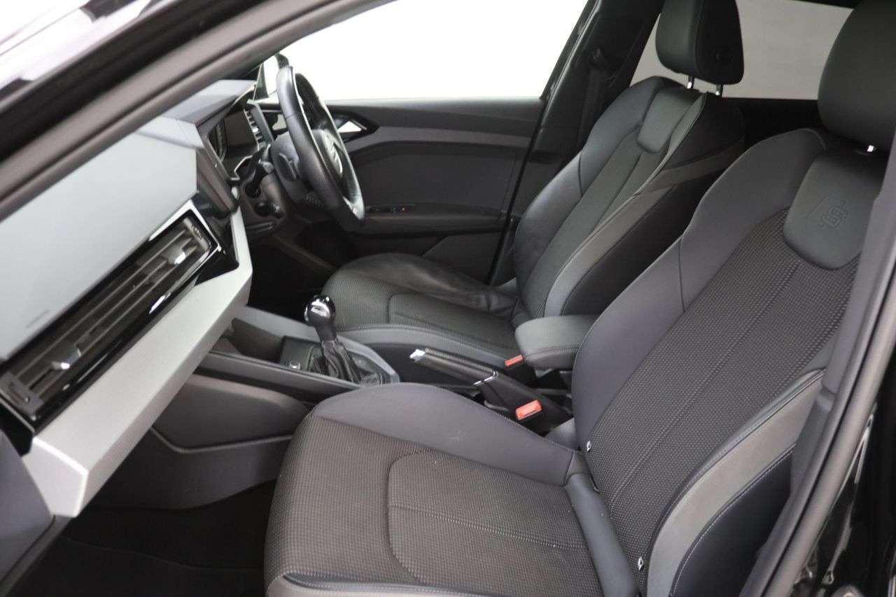 2020 AUDI A1 2020 AUDI A1