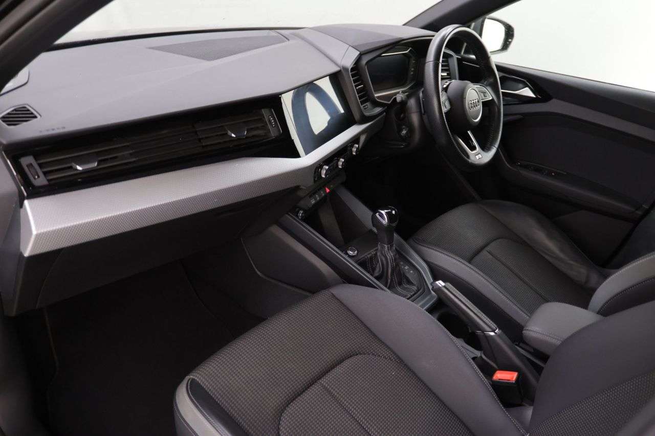 2020 AUDI A1 2020 AUDI A1