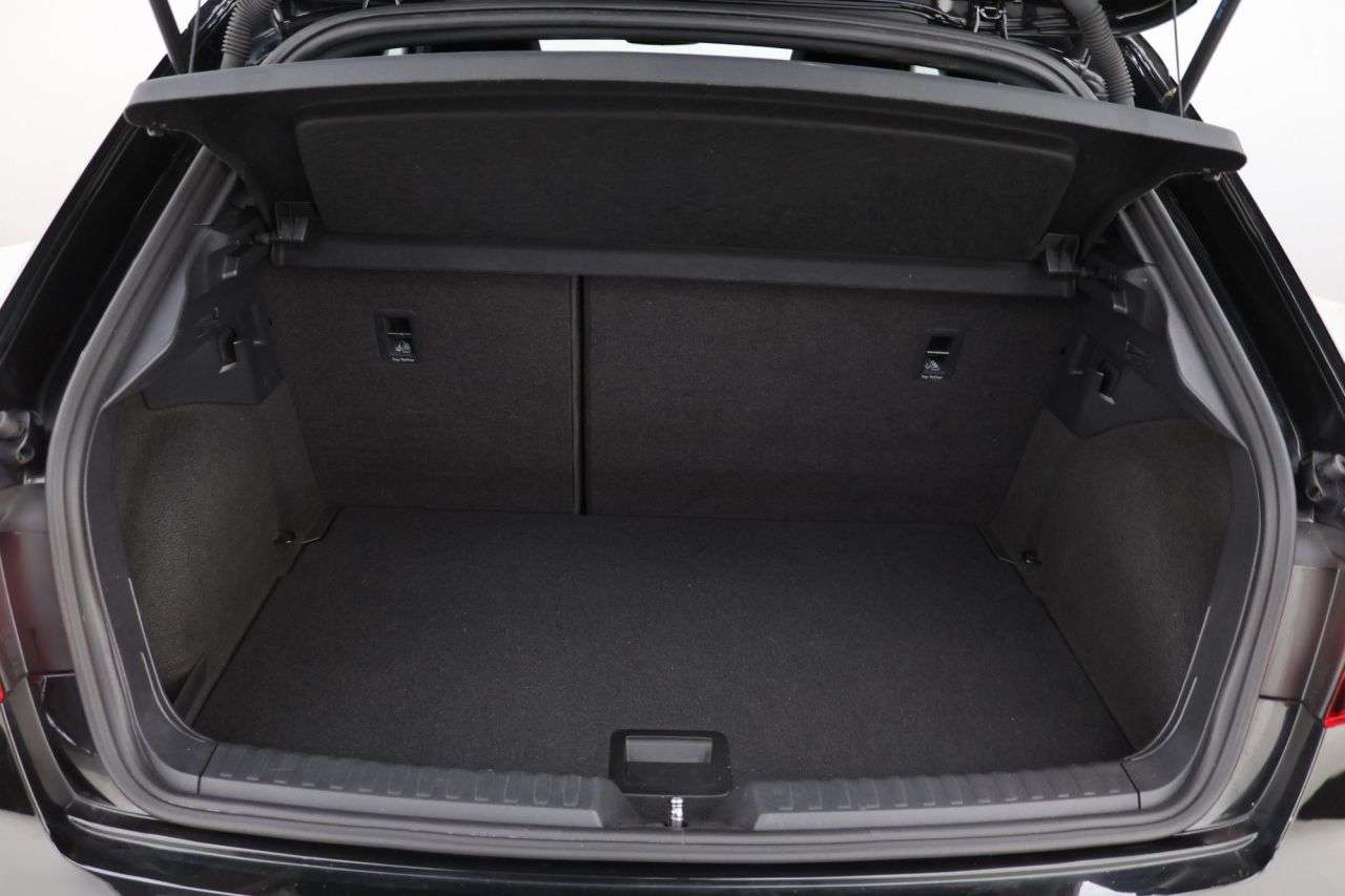 2020 AUDI A1 2020 AUDI A1