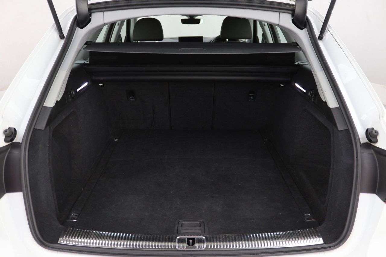 2023 AUDI A4 AVANT 2023 AUDI A4 AVANT
