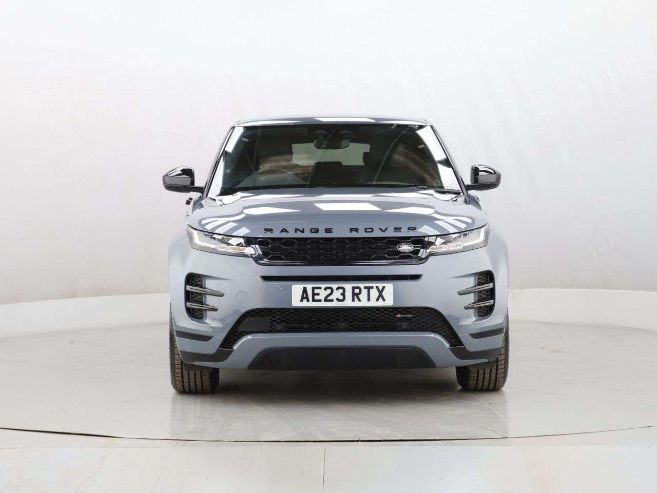 A 2023 LAND ROVER RANGE ROVER EVOQUE 2.0 P200 MHEV R-Dynamic S SUV 5dr Petrol Auto 4WD Euro 6 (s/s) (200 ps) A 2023 LAND ROVER RANGE ROVER EVOQUE 2.0 P200 MHEV R-Dynamic S SUV 5dr Petrol Auto 4WD Euro 6 (s/s) (200 ps)