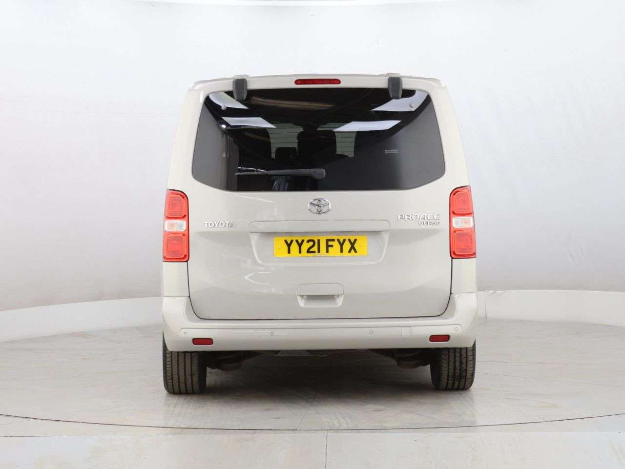 2021 TOYOTA PROACE VERSO 2021 TOYOTA PROACE VERSO