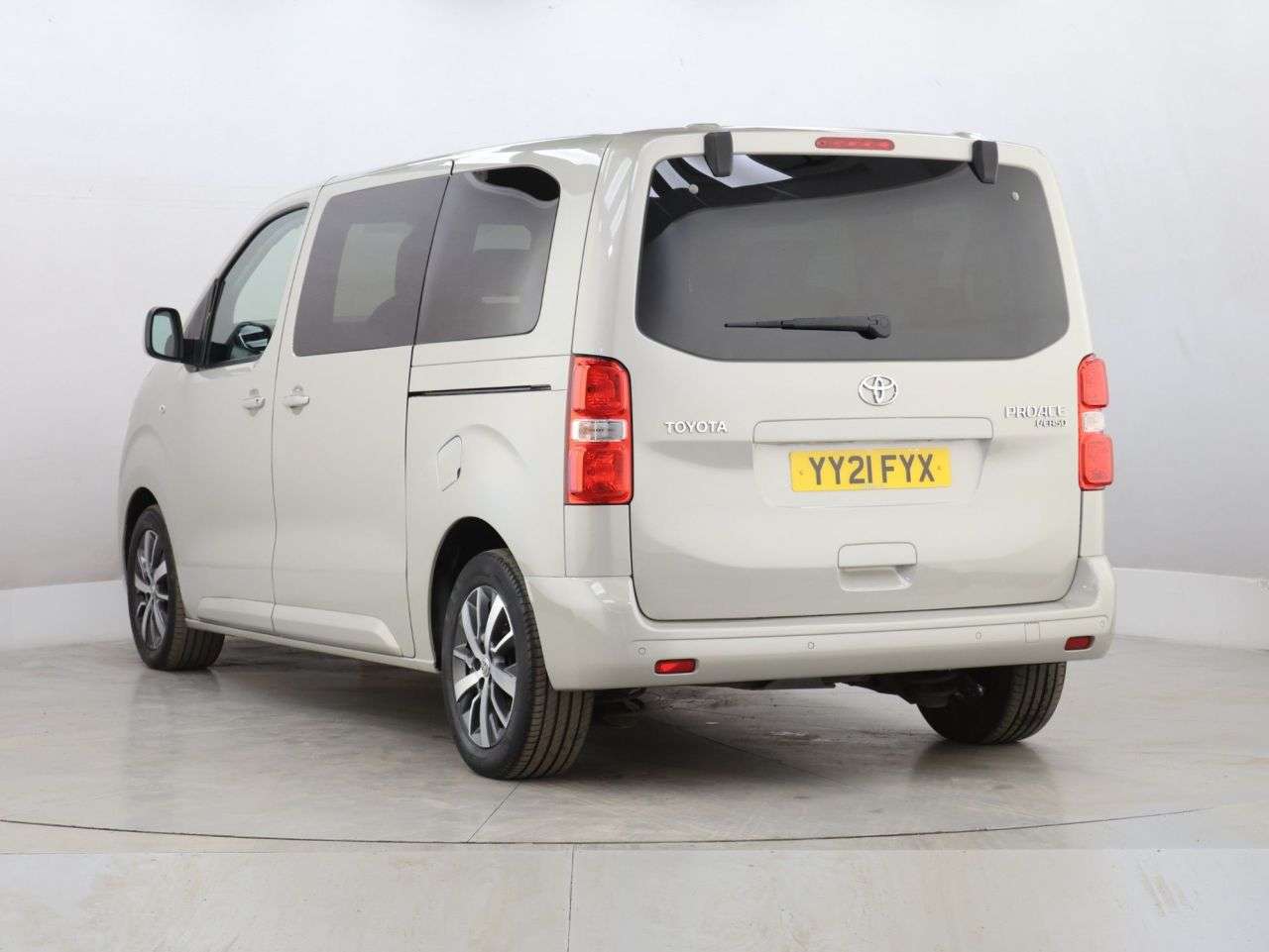 2021 TOYOTA PROACE VERSO 2021 TOYOTA PROACE VERSO