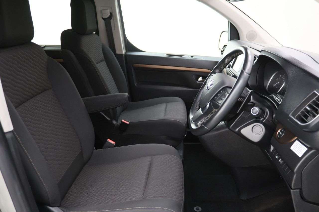 2021 TOYOTA PROACE VERSO 2021 TOYOTA PROACE VERSO