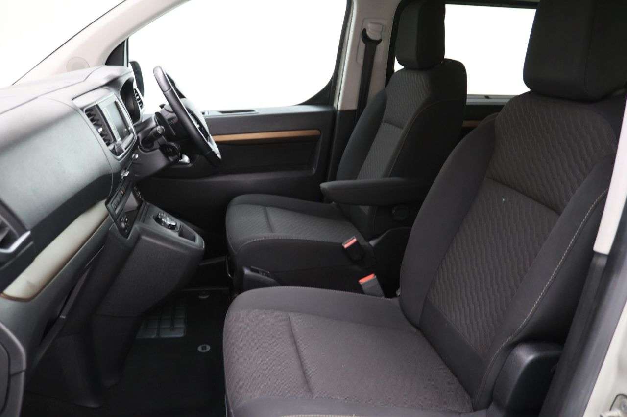 2021 TOYOTA PROACE VERSO 2021 TOYOTA PROACE VERSO