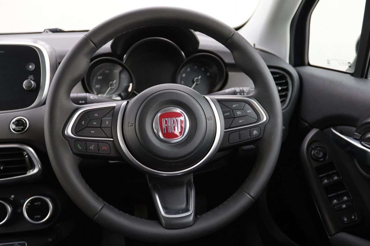 2023 FIAT 500X 2023 FIAT 500X