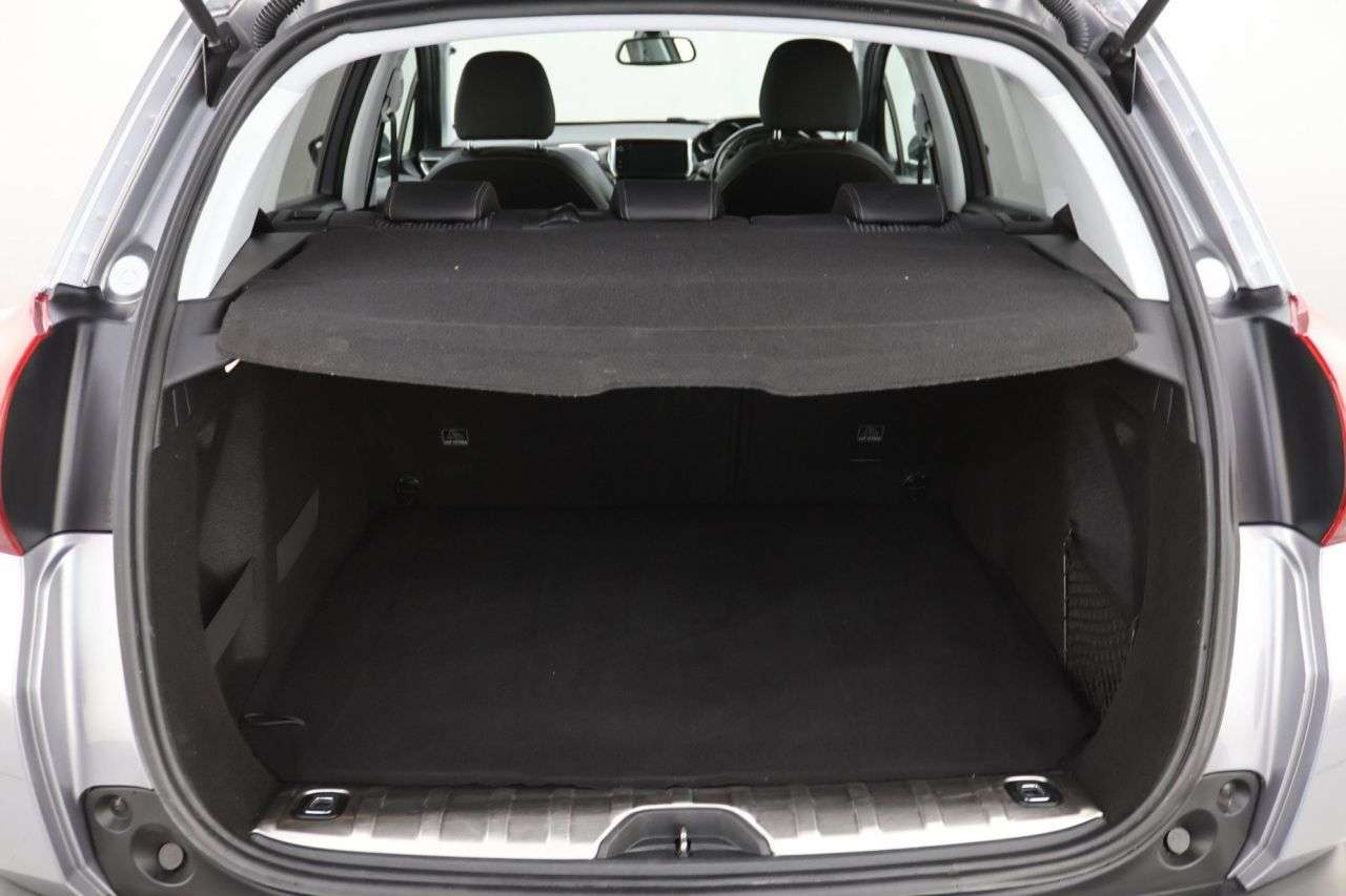2019 PEUGEOT 2008 2019 PEUGEOT 2008