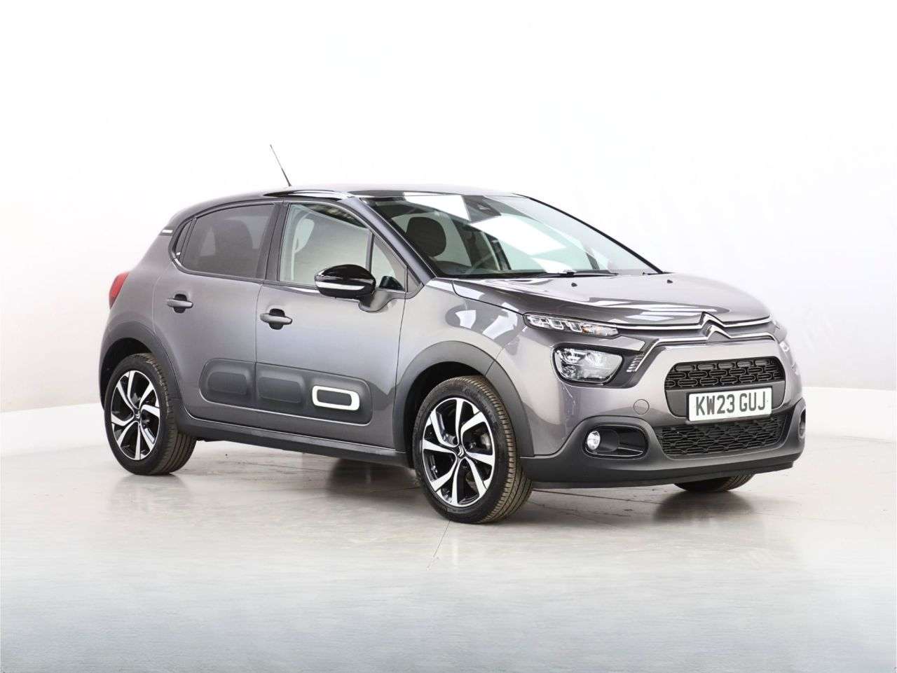 A 2023 CITROEN C3 1.2 PureTech Shine Plus Hatchback 5dr Petrol Manual Euro 6 (s/s) (110 ps) A 2023 CITROEN C3 1.2 PureTech Shine Plus Hatchback 5dr Petrol Manual Euro 6 (s/s) (110 ps)