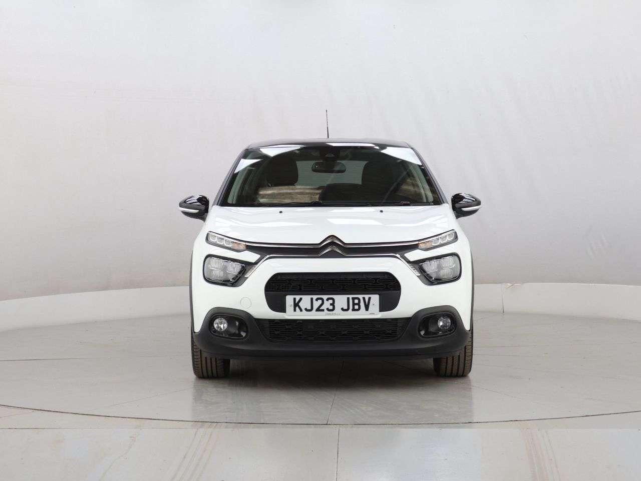 A 2023 CITROEN C3 1.2 PureTech Shine Plus Hatchback 5dr Petrol Manual Euro 6 (s/s) (110 ps) A 2023 CITROEN C3 1.2 PureTech Shine Plus Hatchback 5dr Petrol Manual Euro 6 (s/s) (110 ps)