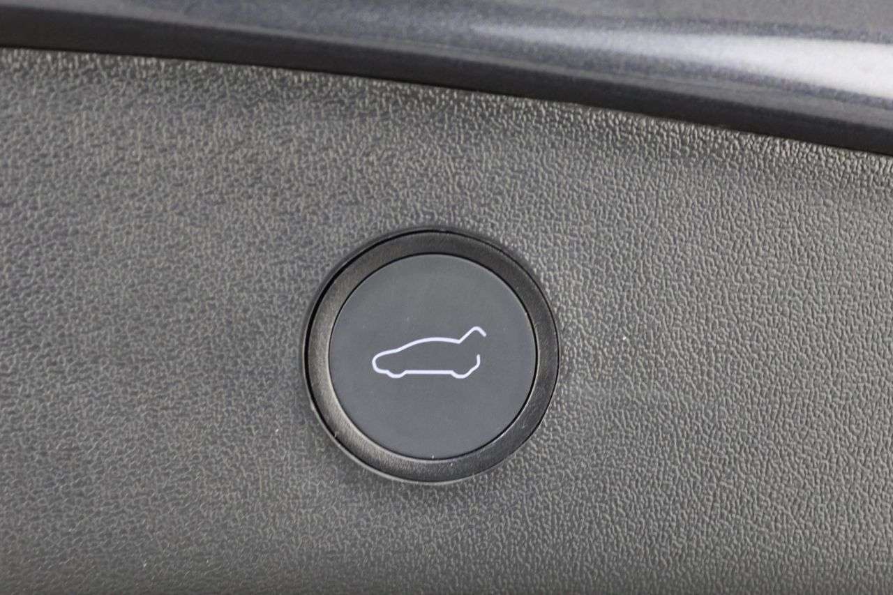 2022 TESLA MODEL 3 2022 TESLA MODEL 3