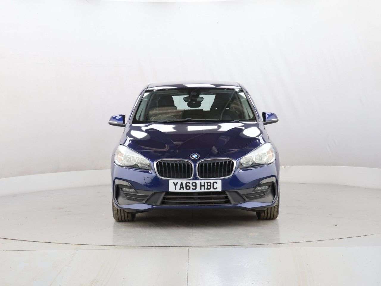 A 2019 BMW 2 SERIES ACTIVE TOURER 2.0 220i GPF SE MPV 5dr Petrol DCT Euro 6 (s/s) (192 ps) A 2019 BMW 2 SERIES ACTIVE TOURER 2.0 220i GPF SE MPV 5dr Petrol DCT Euro 6 (s/s) (192 ps)