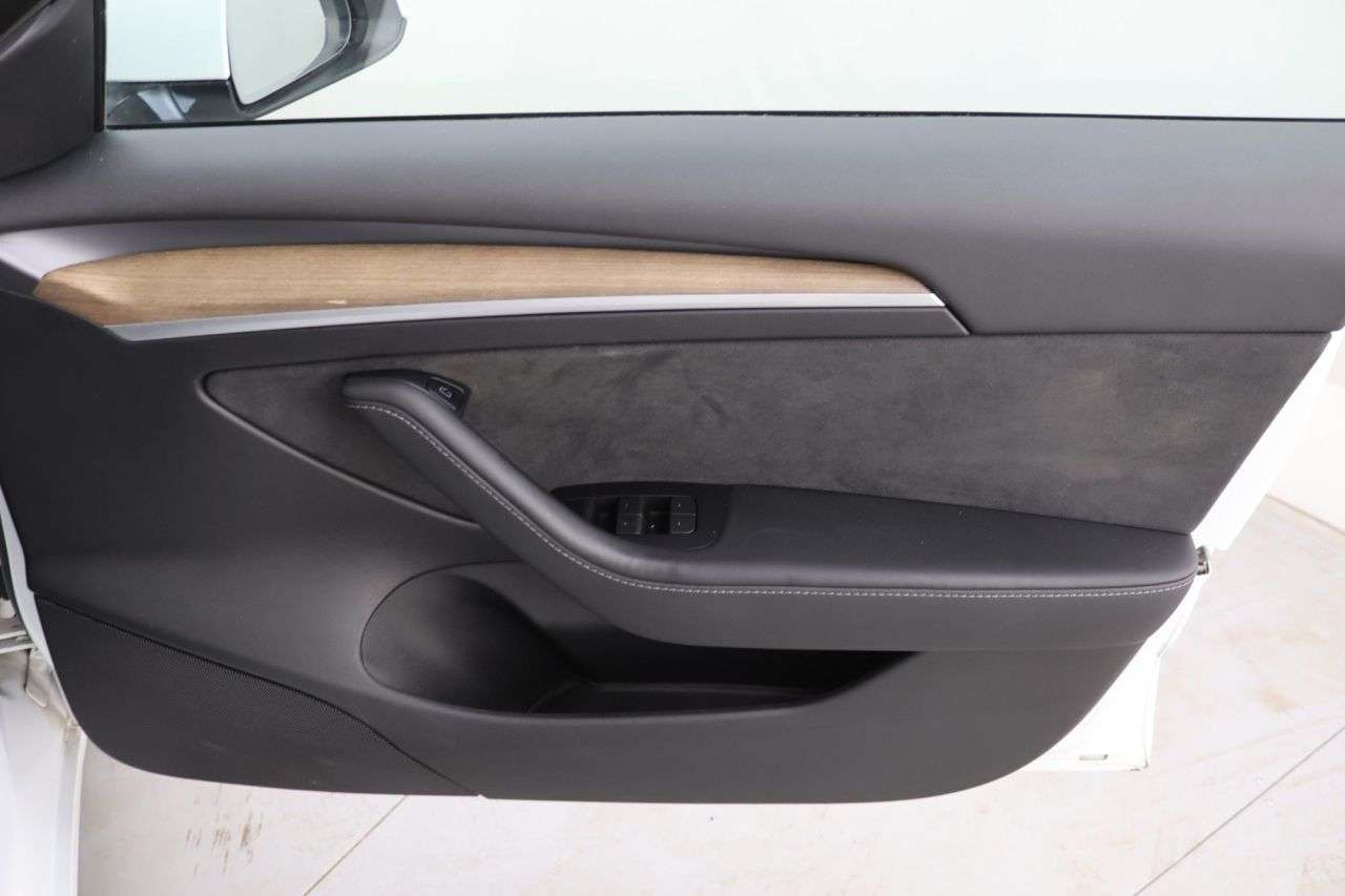 2021 TESLA MODEL 3 2021 TESLA MODEL 3