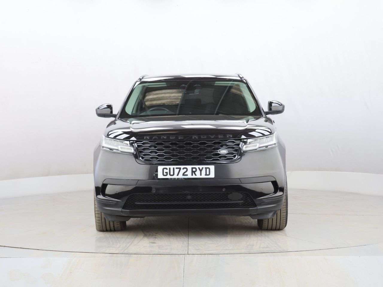 A 2022 LAND ROVER RANGE ROVER VELAR 2.0 D200 MHEV SUV 5dr Diesel Auto 4WD Euro 6 (s/s) (204 ps) A 2022 LAND ROVER RANGE ROVER VELAR 2.0 D200 MHEV SUV 5dr Diesel Auto 4WD Euro 6 (s/s) (204 ps)