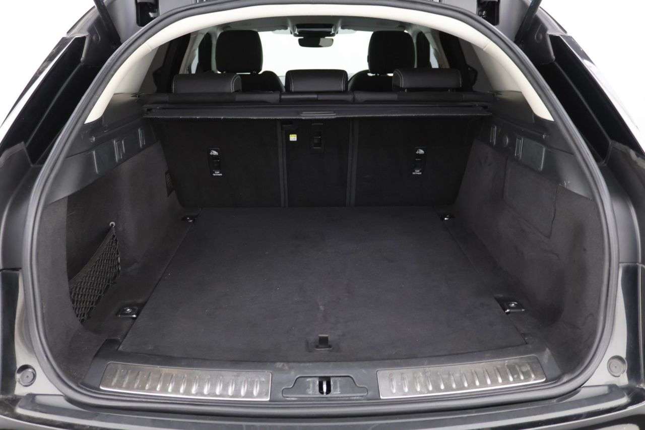2022 LAND ROVER RANGE ROVER VELAR 2022 LAND ROVER RANGE ROVER VELAR