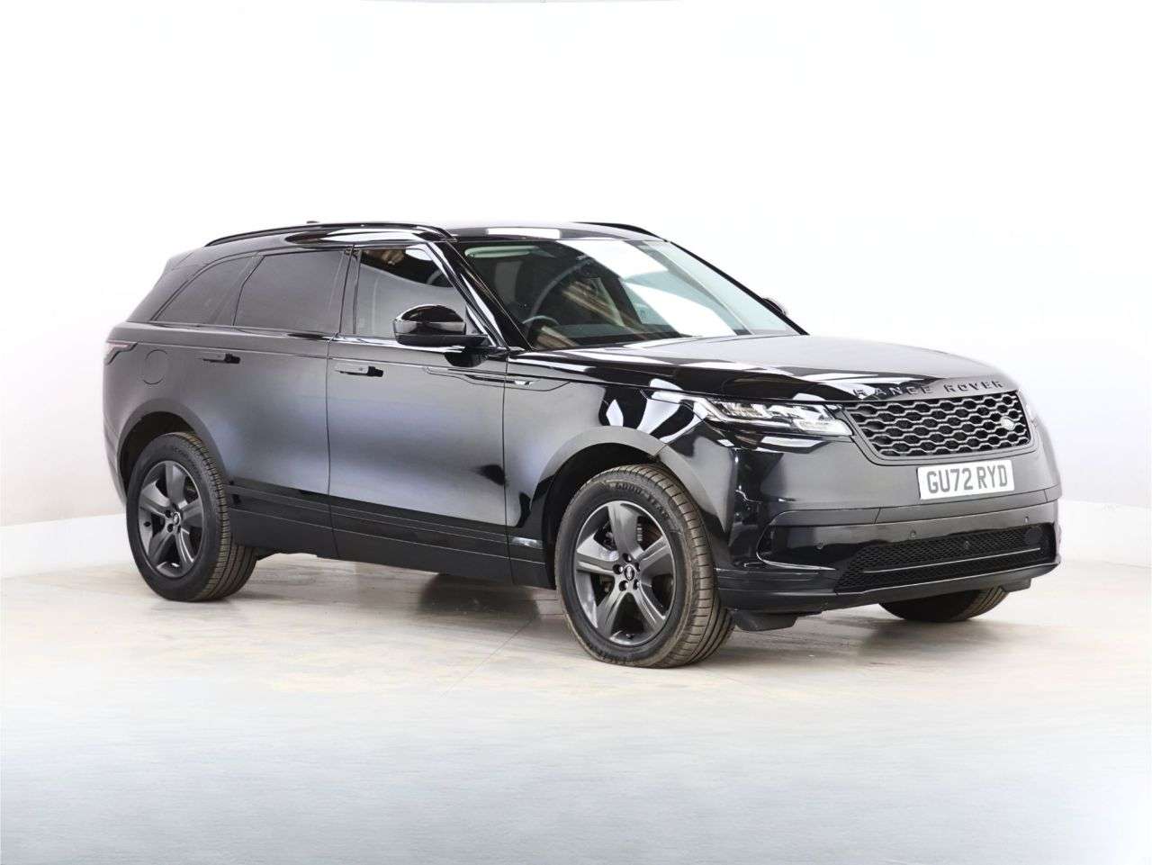 A 2022 LAND ROVER RANGE ROVER VELAR 2.0 D200 MHEV SUV 5dr Diesel Auto 4WD Euro 6 (s/s) (204 ps) A 2022 LAND ROVER RANGE ROVER VELAR 2.0 D200 MHEV SUV 5dr Diesel Auto 4WD Euro 6 (s/s) (204 ps)
