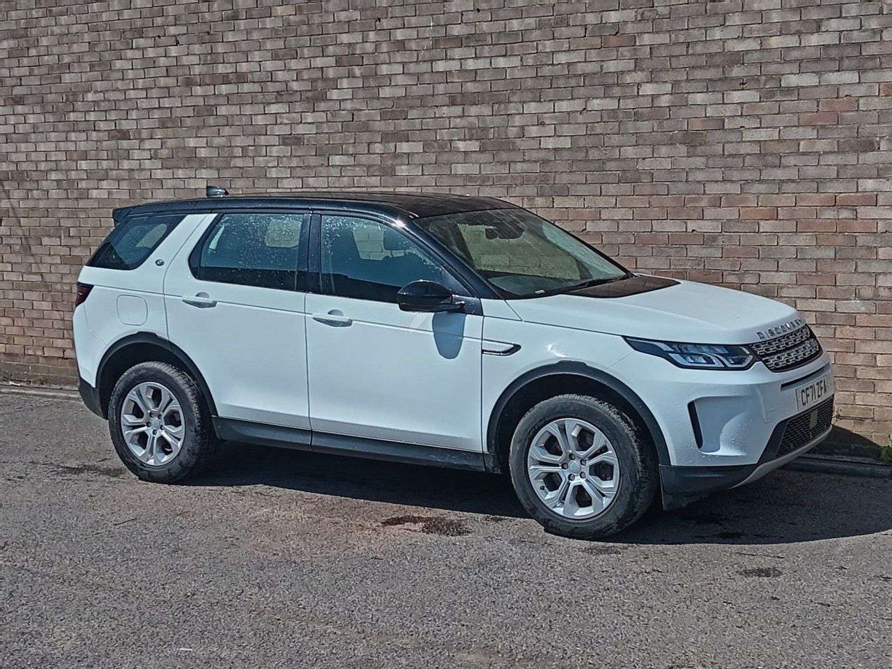 A 2022 LAND ROVER DISCOVERY SPORT 2.0 D165 SUV 5dr Diesel Manual Euro 6 (s/s) (163 ps) A 2022 LAND ROVER DISCOVERY SPORT 2.0 D165 SUV 5dr Diesel Manual Euro 6 (s/s) (163 ps)