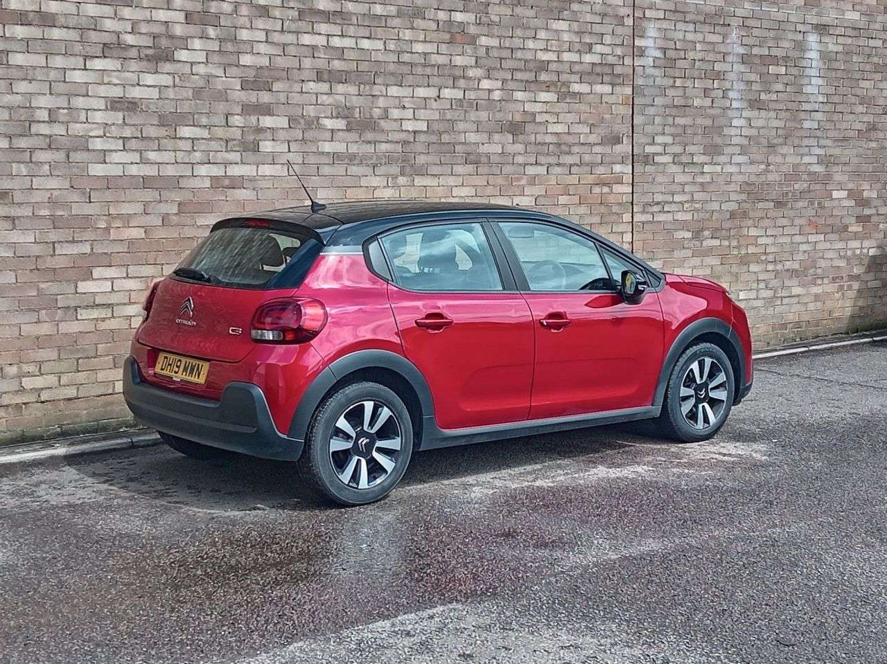 A 2019 CITROEN C3 1.2 PureTech Feel Hatchback 5dr Petrol Manual Euro 6 (68 ps) A 2019 CITROEN C3 1.2 PureTech Feel Hatchback 5dr Petrol Manual Euro 6 (68 ps)