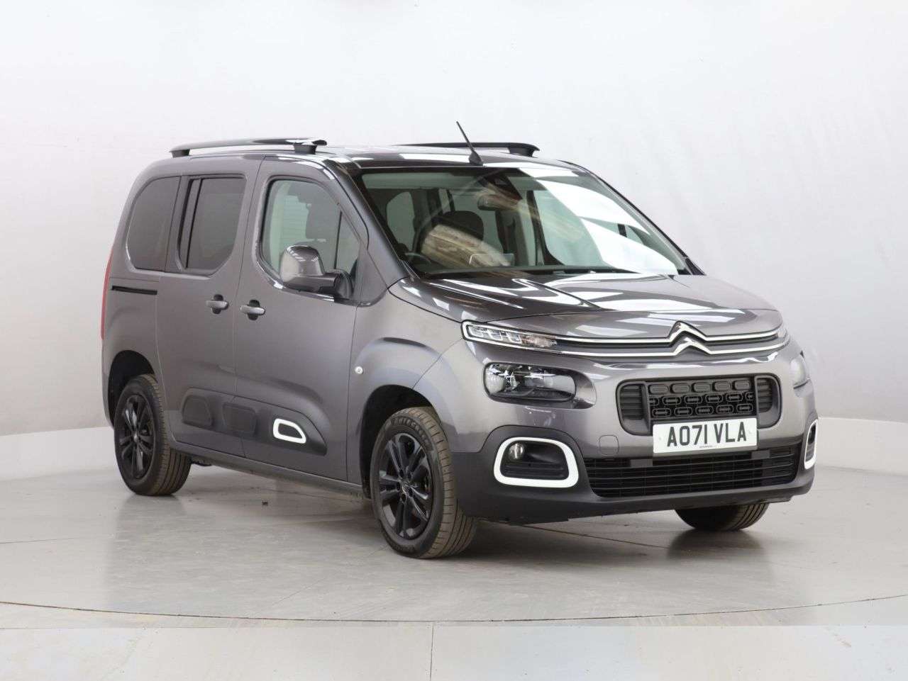 A 2021 CITROEN BERLINGO 1.5 BlueHDi Flair M MPV 5dr Diesel Manual Euro 6 (s/s) (100 ps) A 2021 CITROEN BERLINGO 1.5 BlueHDi Flair M MPV 5dr Diesel Manual Euro 6 (s/s) (100 ps)