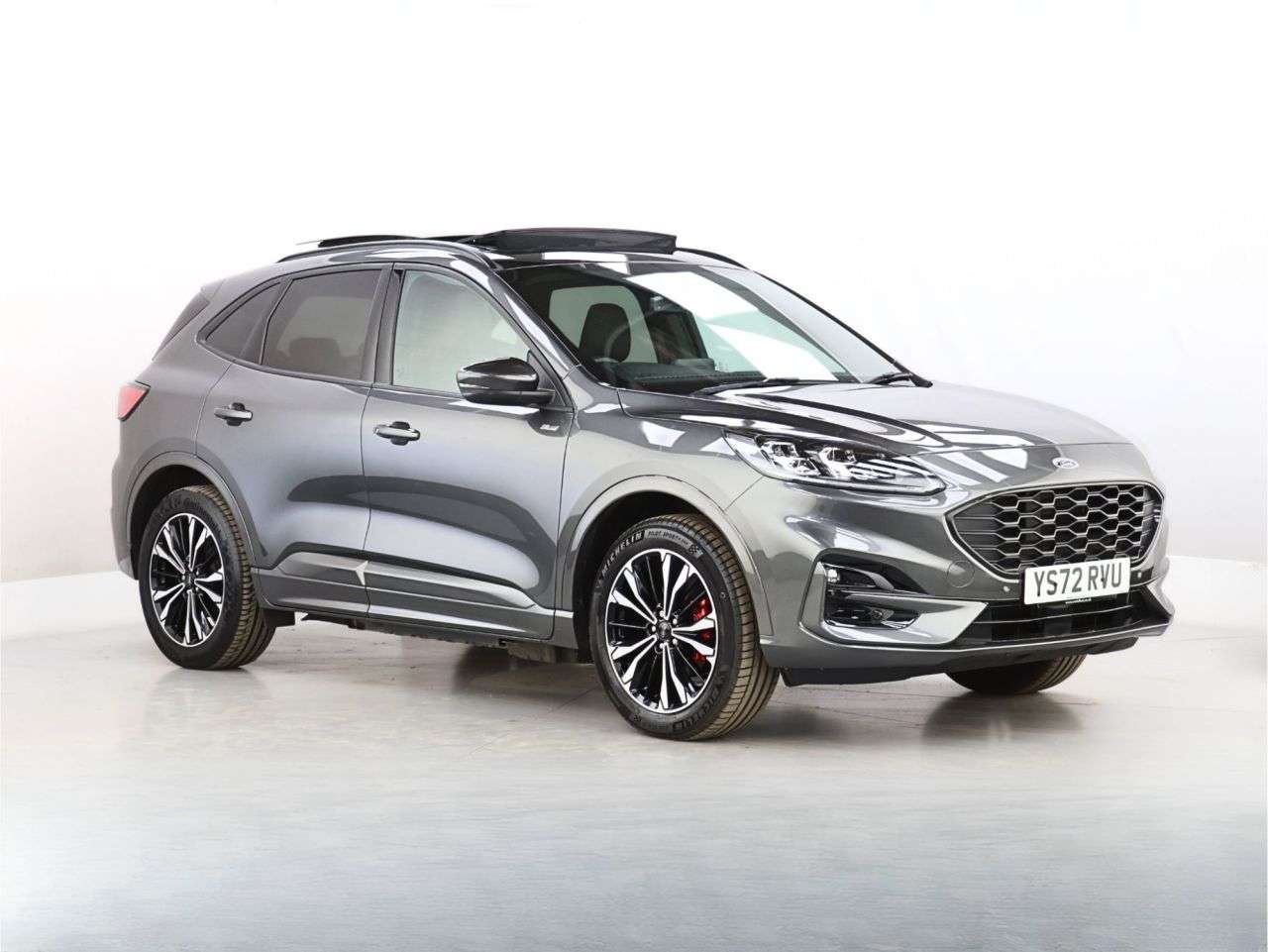 A 2022 FORD KUGA 2.5 Duratec 14.4kWh ST-Line X Edition SUV 5dr Petrol Plug-in Hybrid CVT Eur A 2022 FORD KUGA 2.5 Duratec 14.4kWh ST-Line X Edition SUV 5dr Petrol Plug-in Hybrid CVT Eur