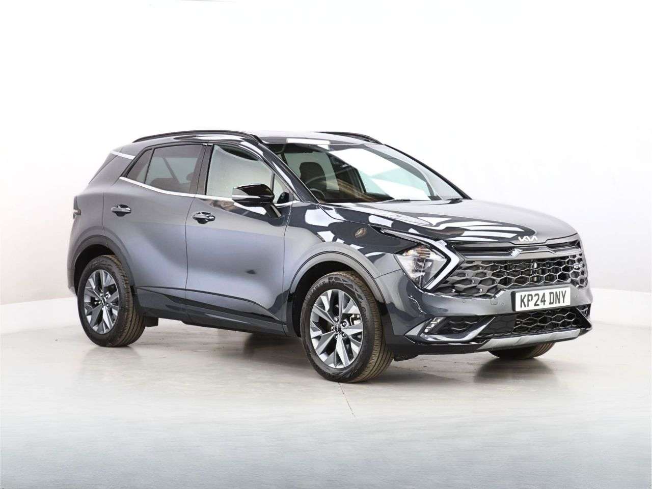 A 2024 KIA SPORTAGE 1.6 h T-GDi GT-Line SUV 5dr Petrol Hybrid Auto Euro 6 (s/s) (226 bhp) A 2024 KIA SPORTAGE 1.6 h T-GDi GT-Line SUV 5dr Petrol Hybrid Auto Euro 6 (s/s) (226 bhp)