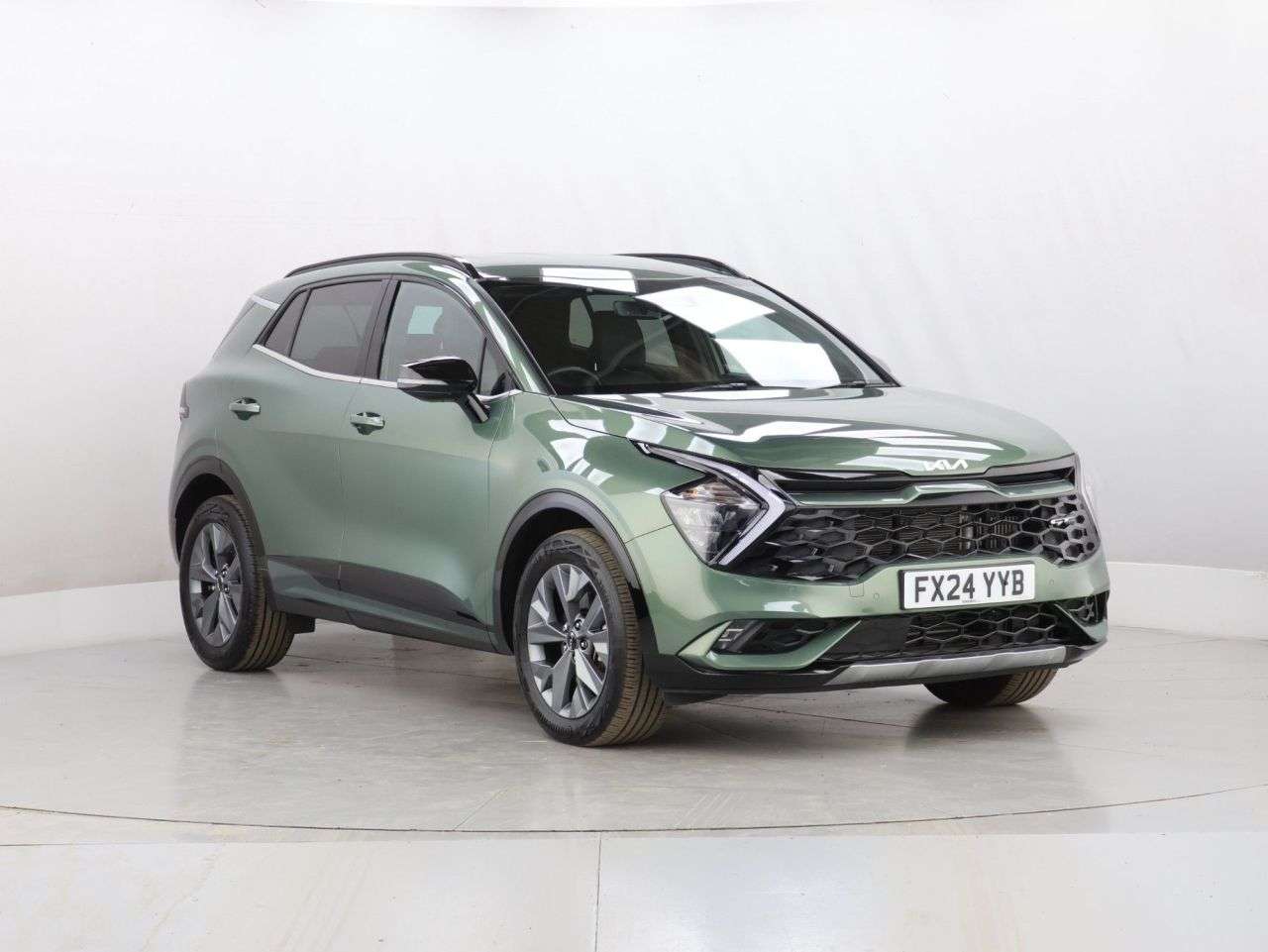 A 2024 KIA SPORTAGE 1.6 h T-GDi GT-Line SUV 5dr Petrol Hybrid Auto Euro 6 (s/s) (226 bhp) A 2024 KIA SPORTAGE 1.6 h T-GDi GT-Line SUV 5dr Petrol Hybrid Auto Euro 6 (s/s) (226 bhp)