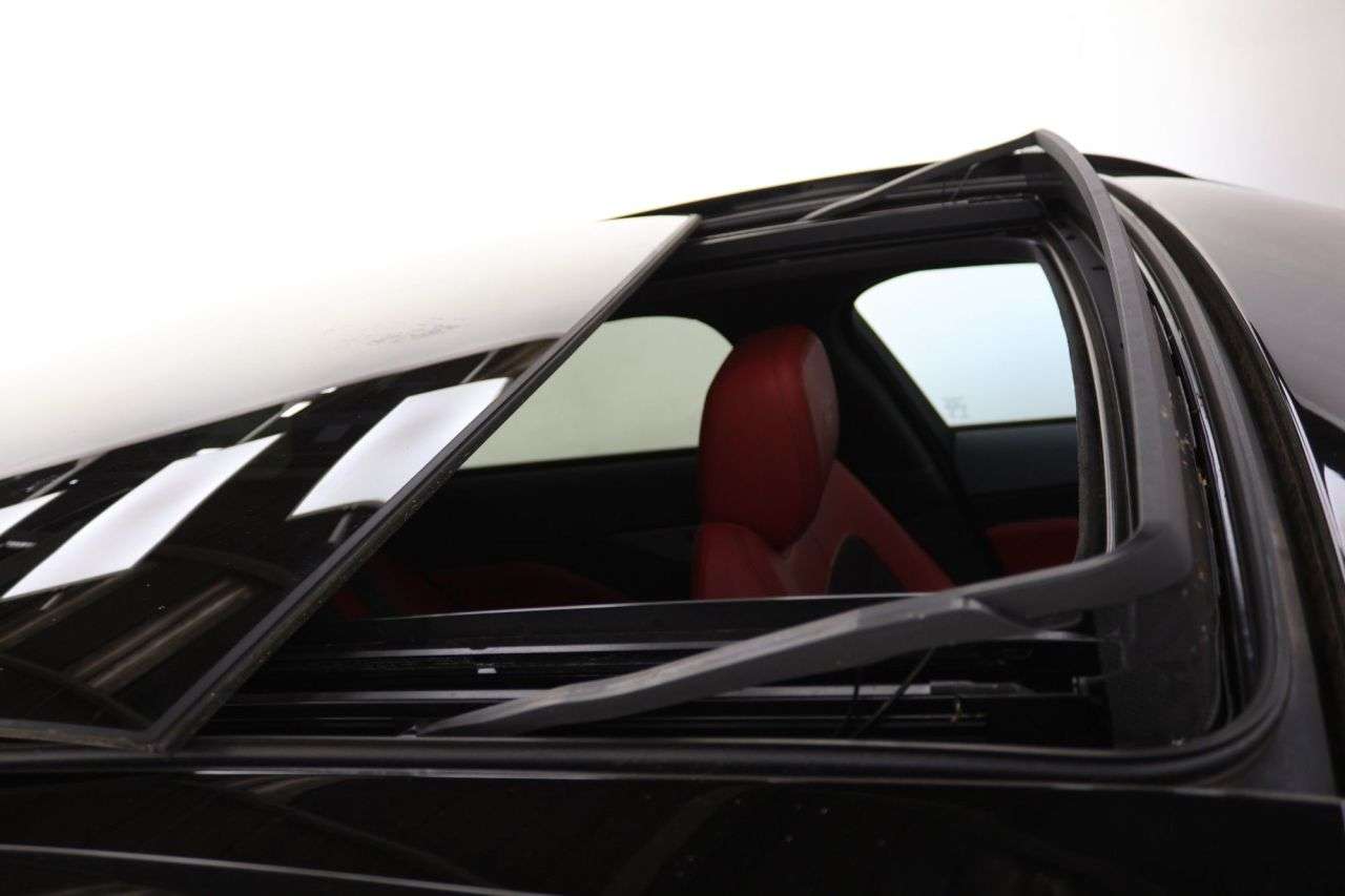 2019 JAGUAR F-PACE 2019 JAGUAR F-PACE