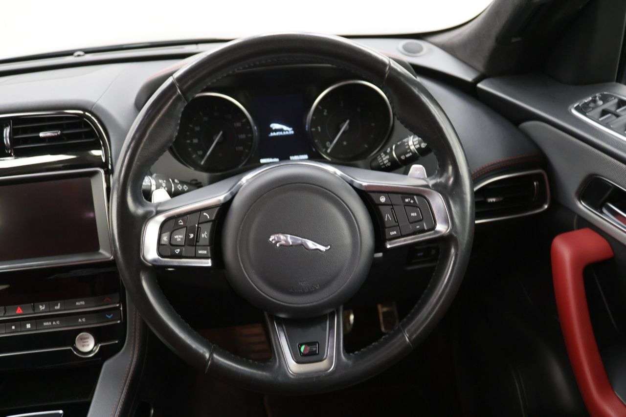 2019 JAGUAR F-PACE 2019 JAGUAR F-PACE