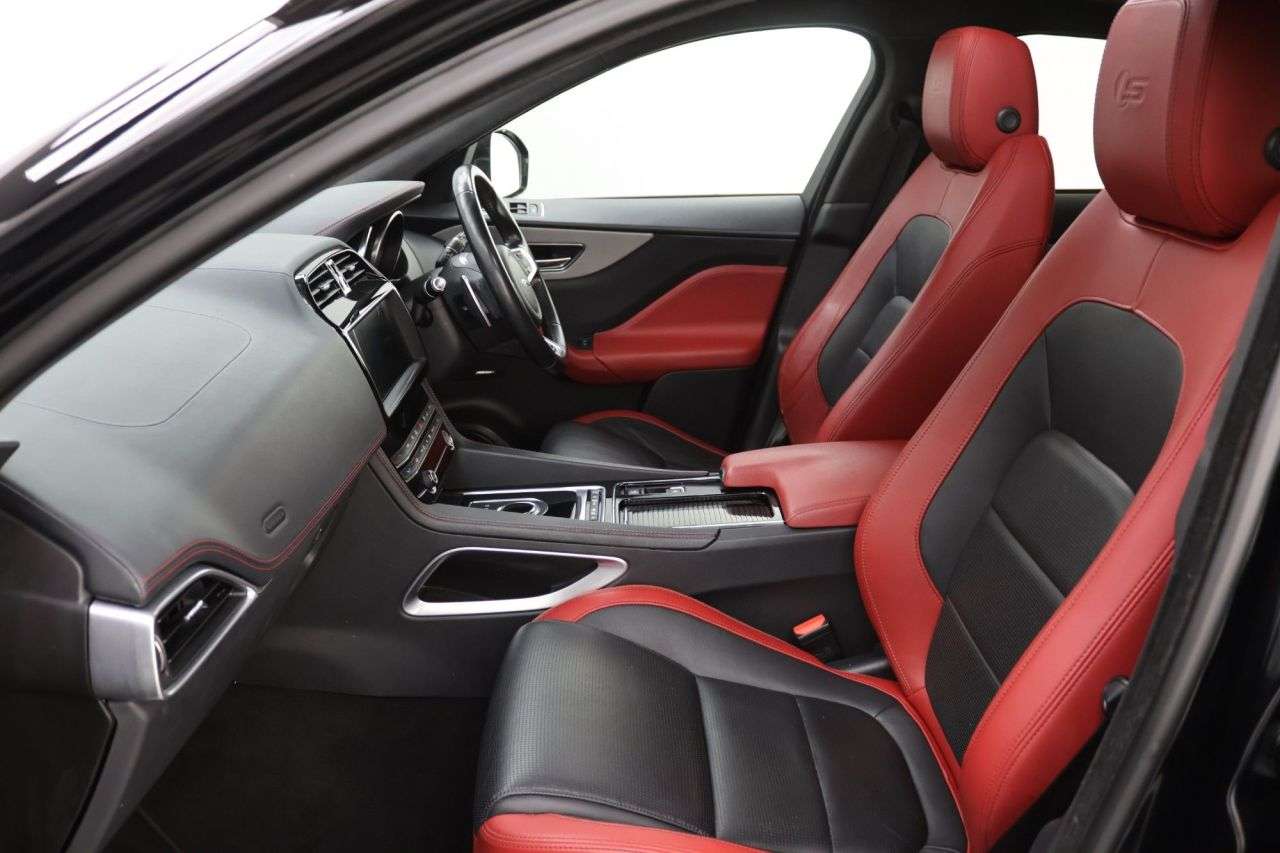 2019 JAGUAR F-PACE 2019 JAGUAR F-PACE