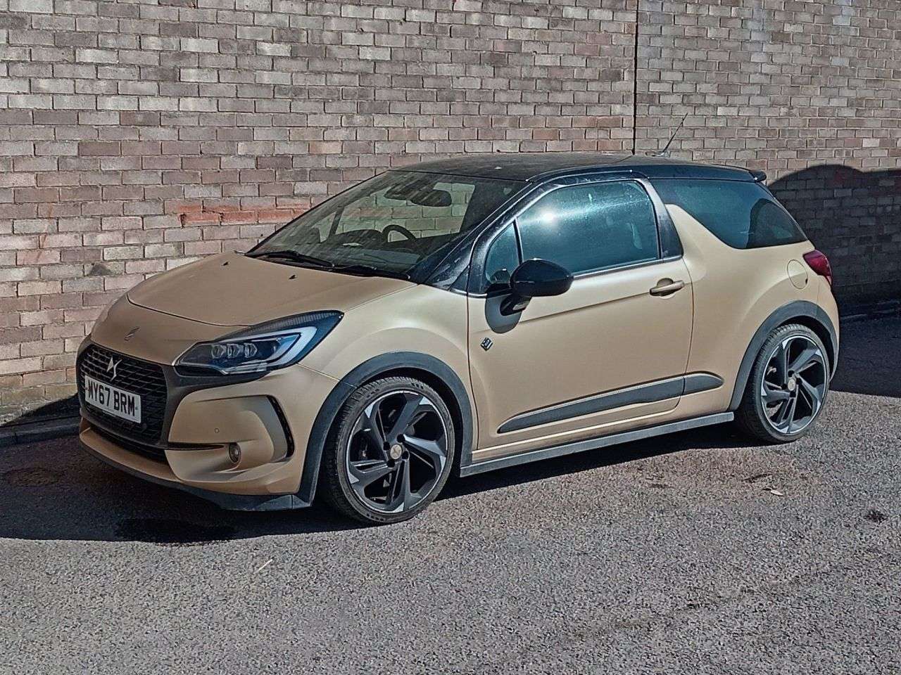 A 2017 DS AUTOMOBILES DS 3 1.6 THP Performance BRM Chronographes Hatchback 3dr Petrol Manual Euro 6 (s A 2017 DS AUTOMOBILES DS 3 1.6 THP Performance BRM Chronographes Hatchback 3dr Petrol Manual Euro 6 (s