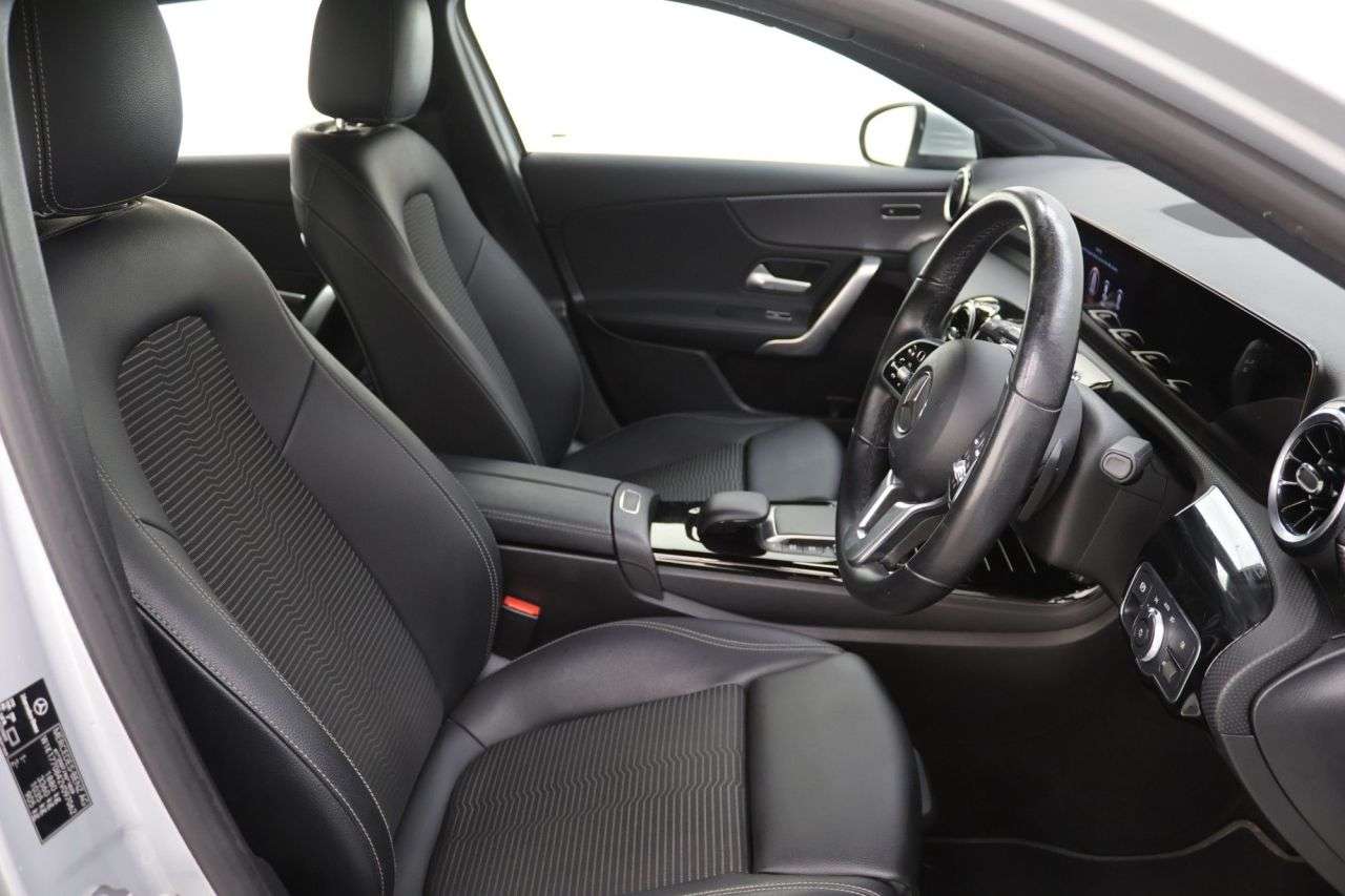 2021 MERCEDES-BENZ A CLASS 2021 MERCEDES-BENZ A CLASS