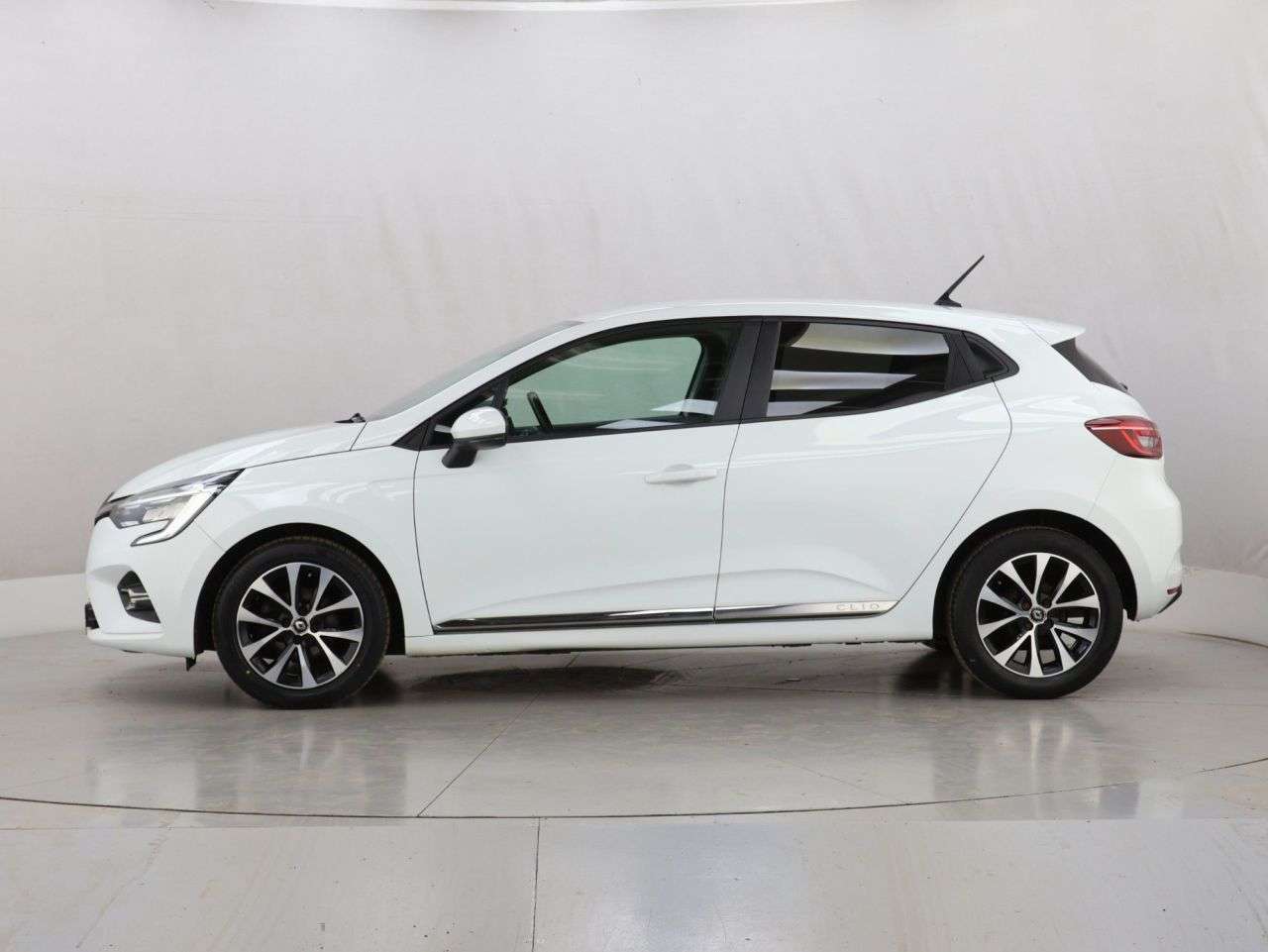 2020 RENAULT CLIO 2020 RENAULT CLIO