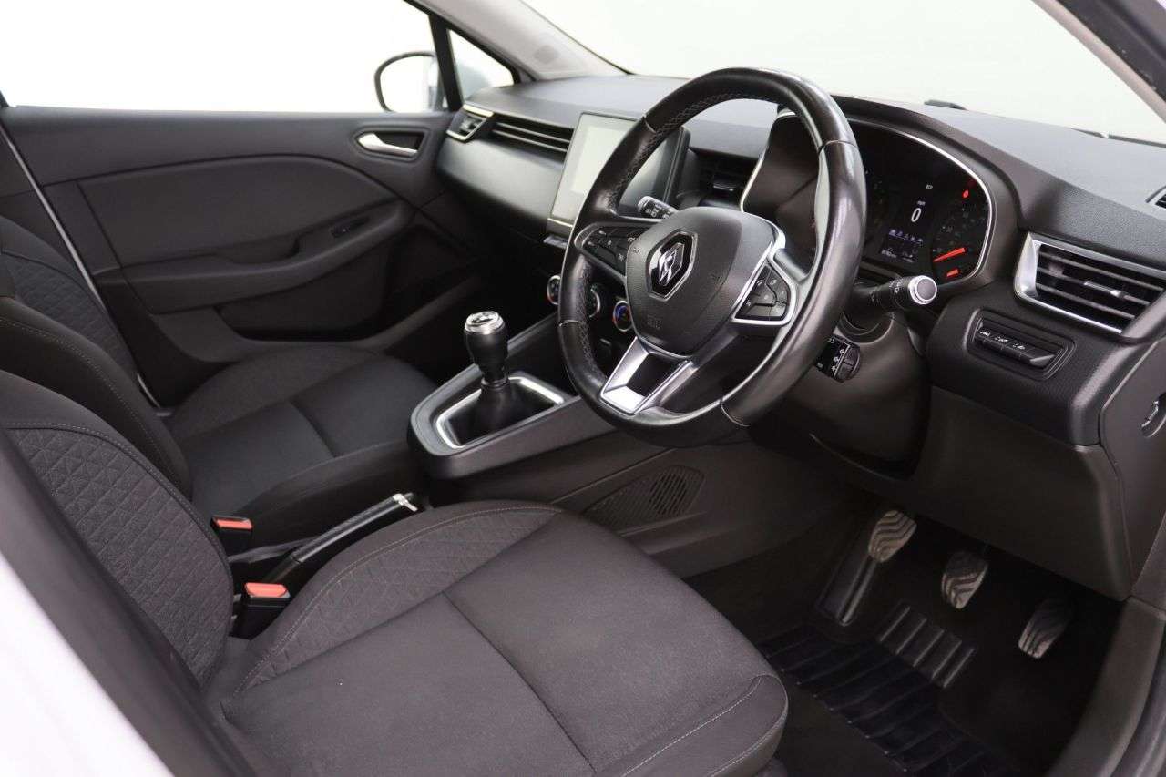 2020 RENAULT CLIO 2020 RENAULT CLIO