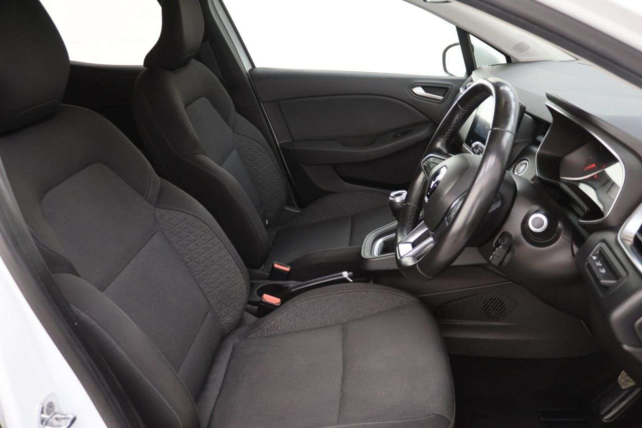 2020 RENAULT CLIO 2020 RENAULT CLIO