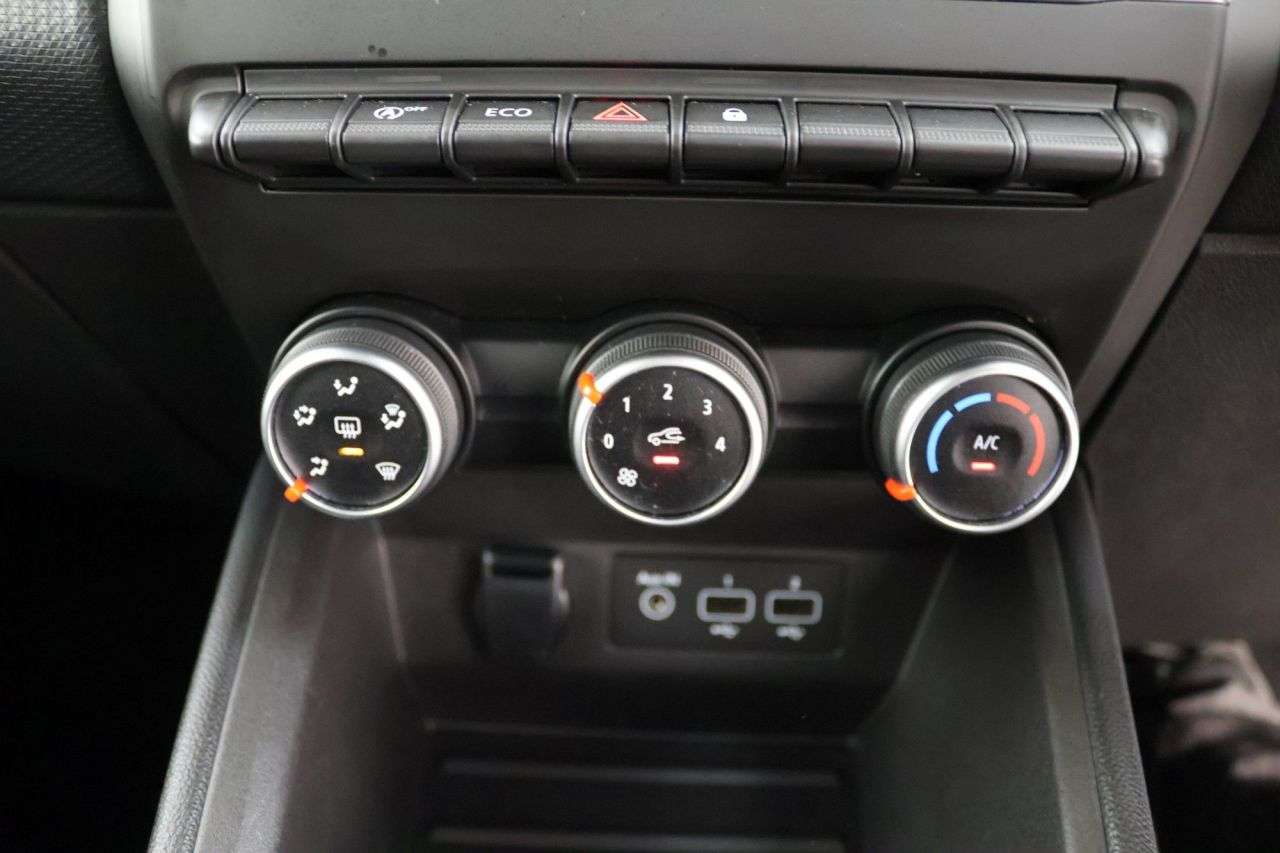 2020 RENAULT CLIO 2020 RENAULT CLIO