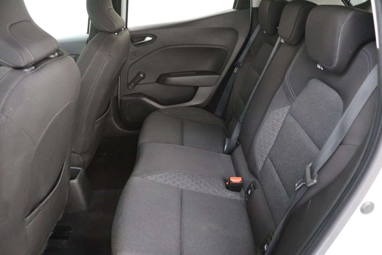 2020 RENAULT CLIO 2020 RENAULT CLIO
