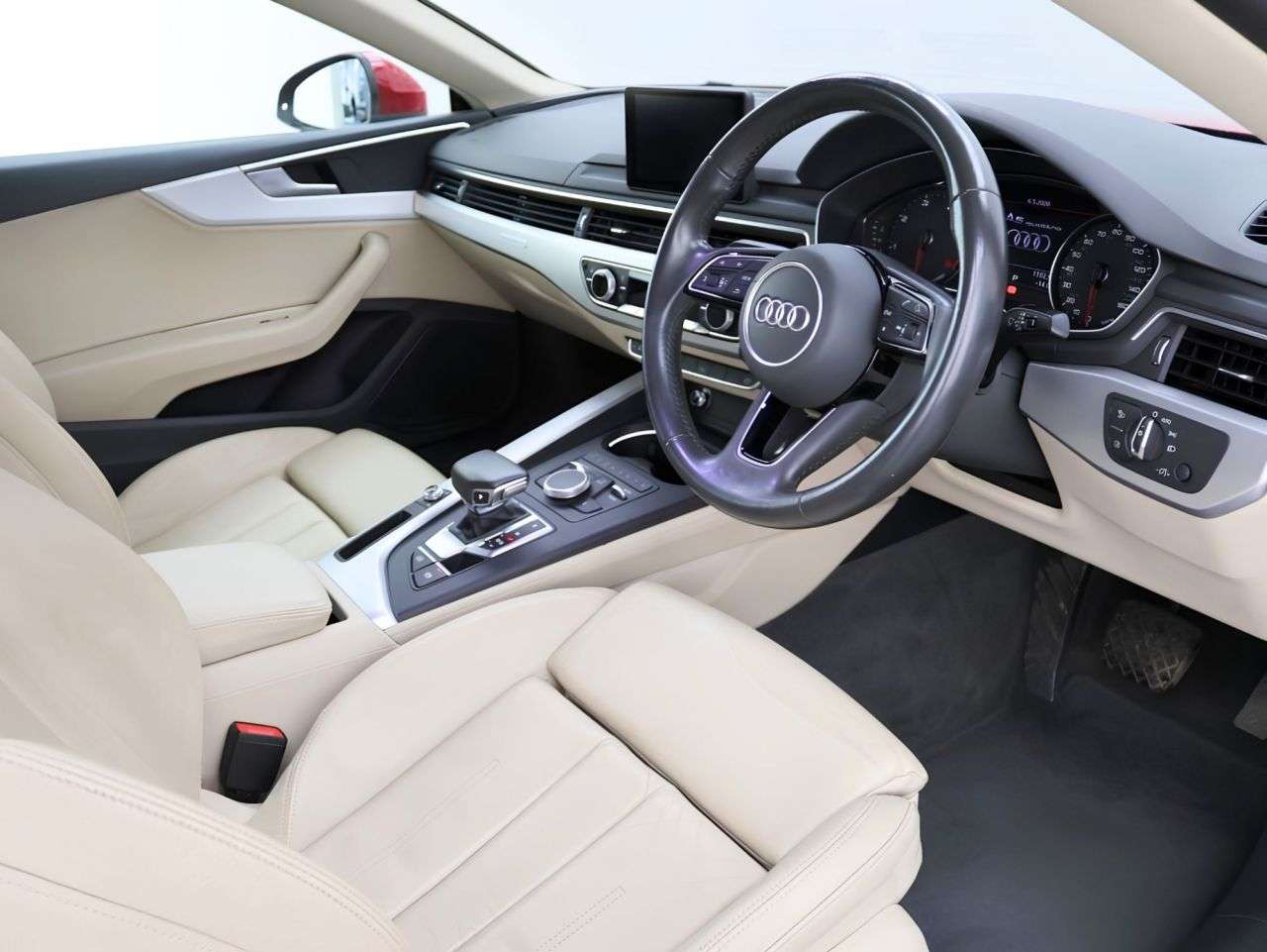 A 2018 AUDI A5 2.0 TDI Sport Coupe 2dr Diesel S Tronic quattro Euro 6 (s/s) (190 ps) A 2018 AUDI A5 2.0 TDI Sport Coupe 2dr Diesel S Tronic quattro Euro 6 (s/s) (190 ps)
