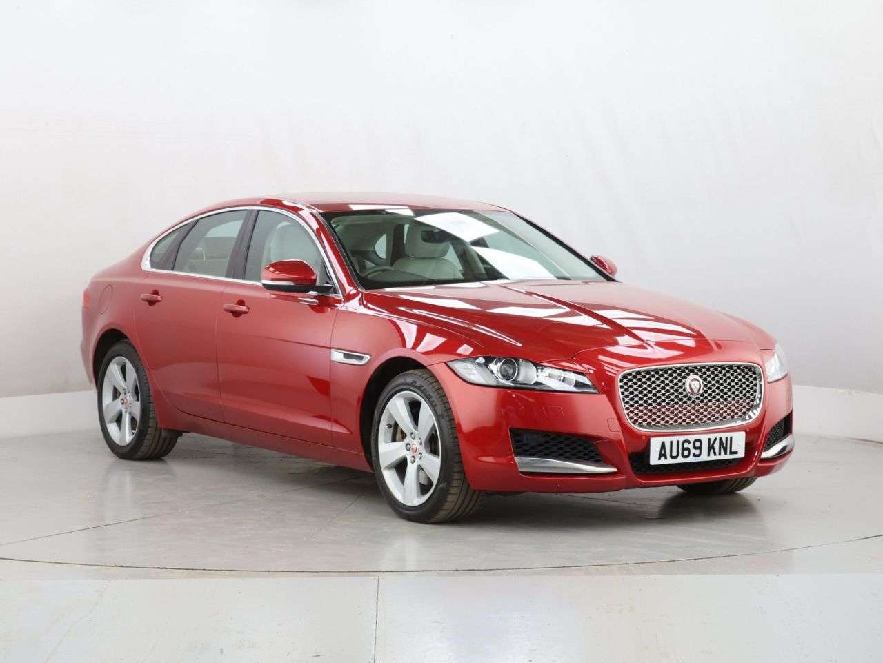 2019 JAGUAR XF 2019 JAGUAR XF