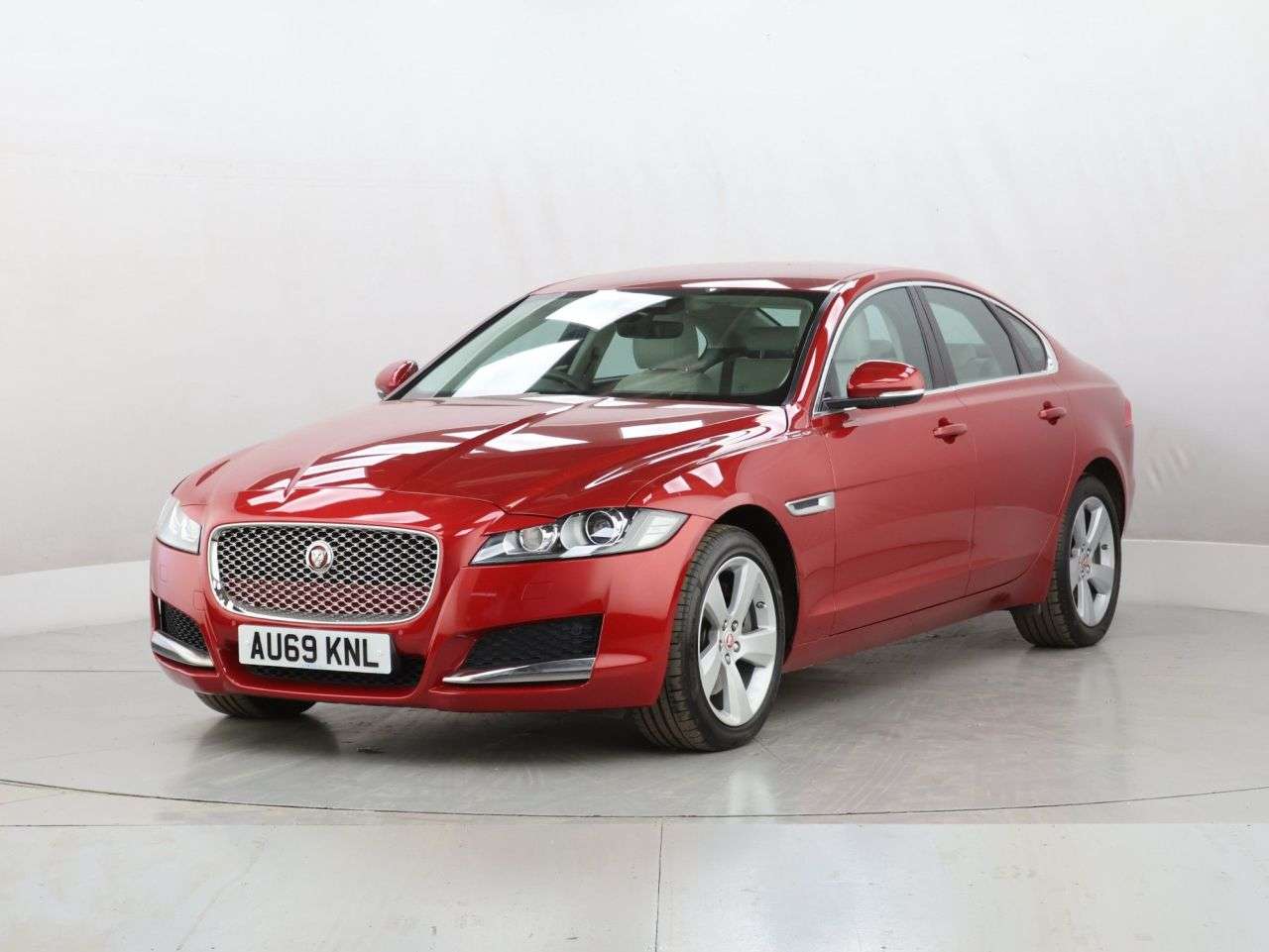 2019 JAGUAR XF 2019 JAGUAR XF