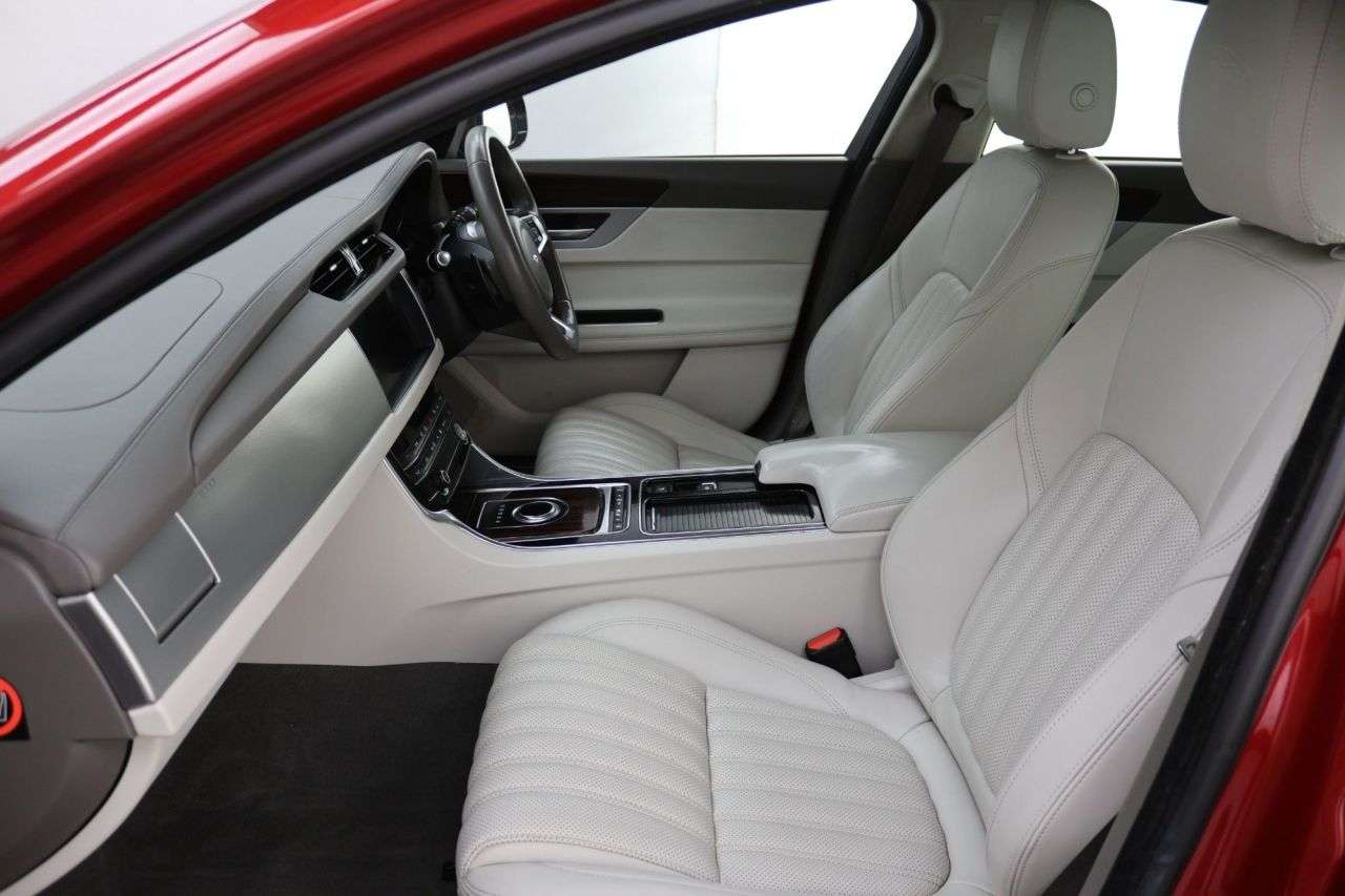 2019 JAGUAR XF 2019 JAGUAR XF