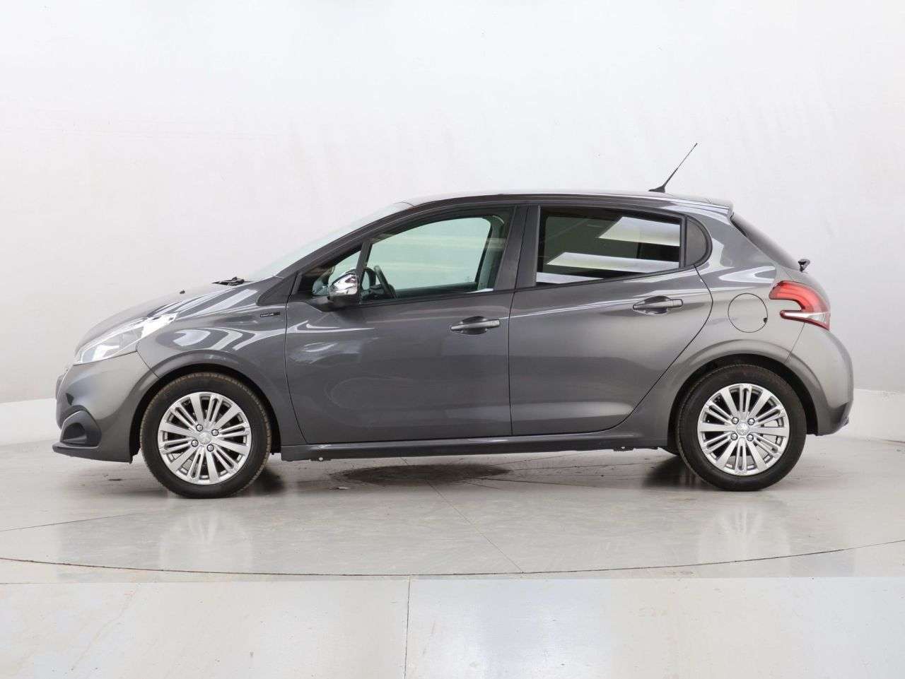 2019 PEUGEOT 208 2019 PEUGEOT 208