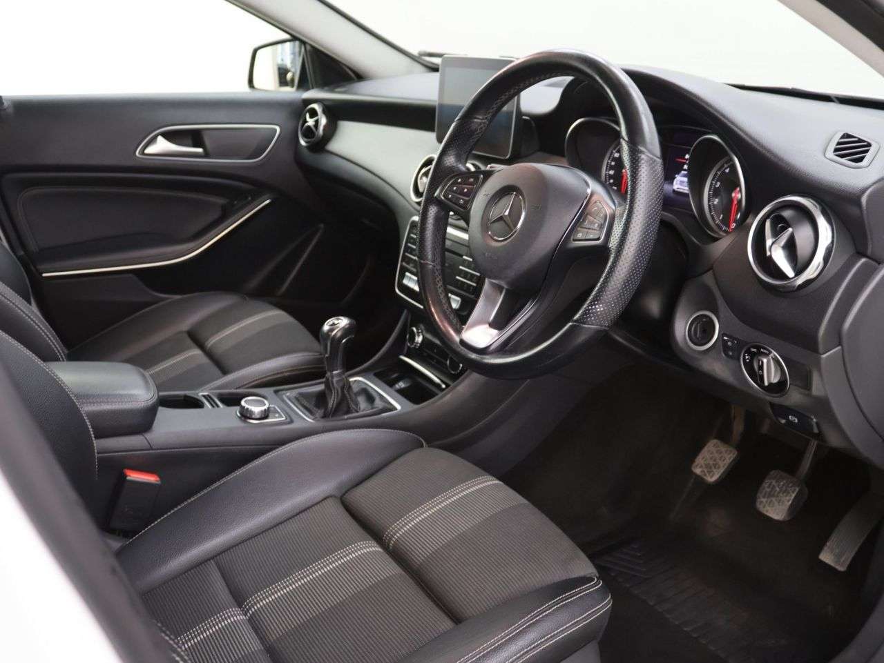 2019 MERCEDES-BENZ GLA CLASS 2019 MERCEDES-BENZ GLA CLASS